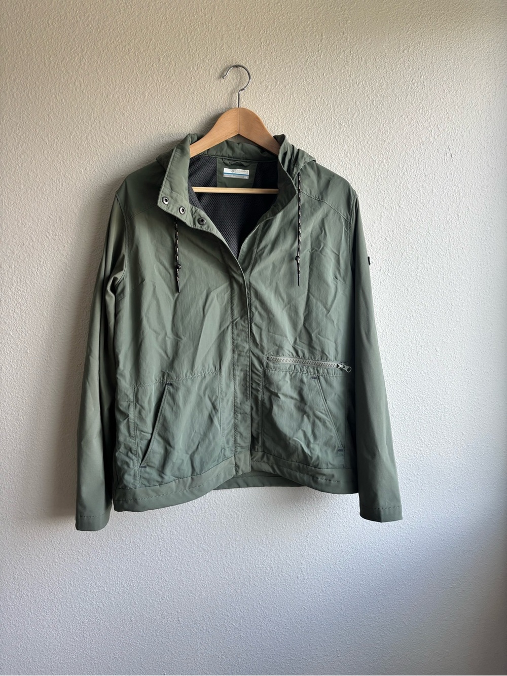 Lightweight Olive Hooded Windbreaker Jacket